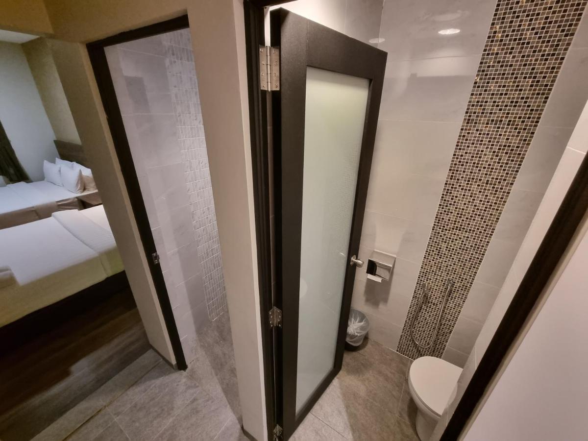 Miico Hotel @ Mount Austin Johor Bahru Kültér fotó
