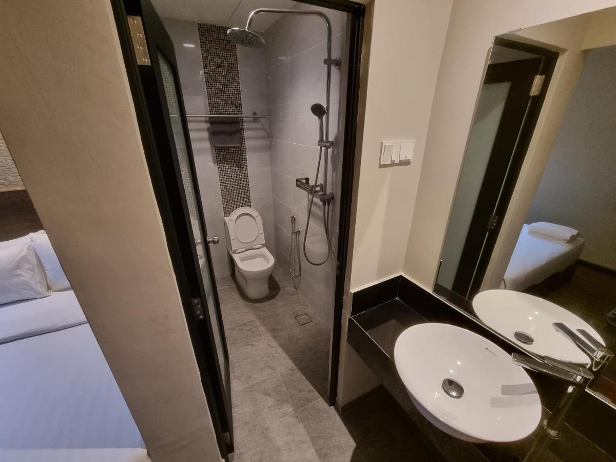 Miico Hotel @ Mount Austin Johor Bahru Kültér fotó