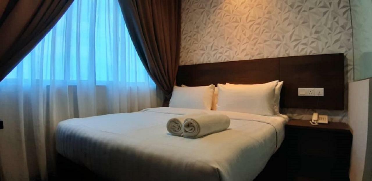 Miico Hotel @ Mount Austin Johor Bahru Kültér fotó