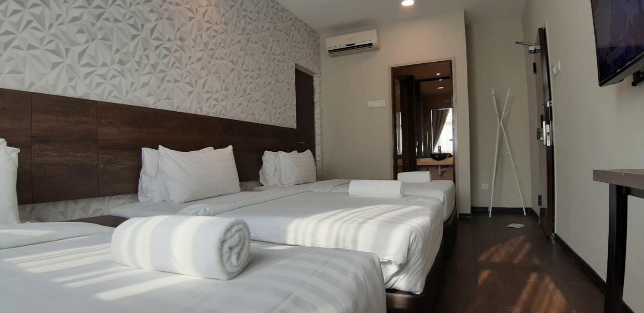 Miico Hotel @ Mount Austin Johor Bahru Kültér fotó