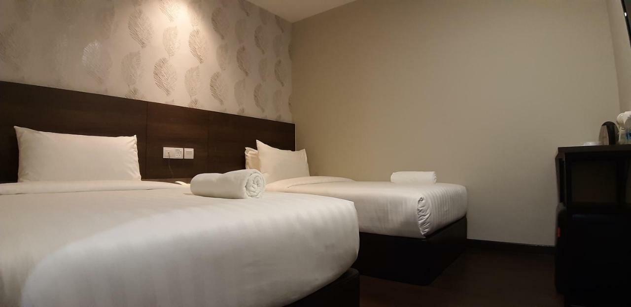 Miico Hotel @ Mount Austin Johor Bahru Kültér fotó