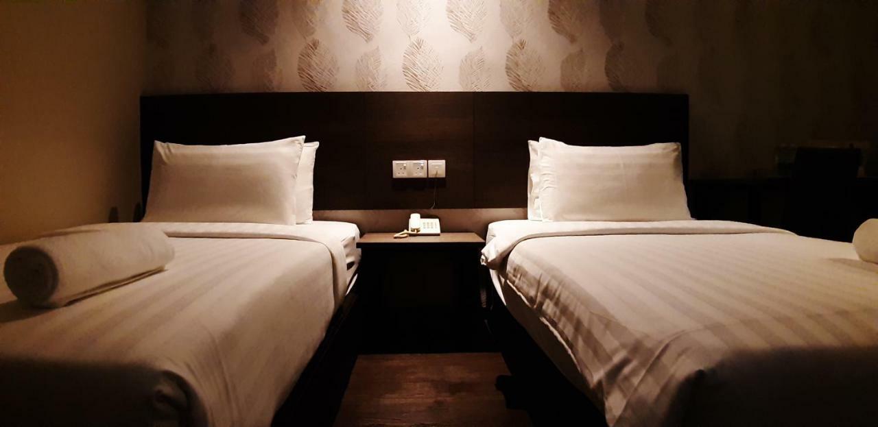 Miico Hotel @ Mount Austin Johor Bahru Kültér fotó