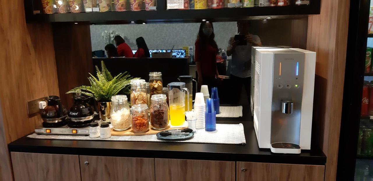 Miico Hotel @ Mount Austin Johor Bahru Kültér fotó